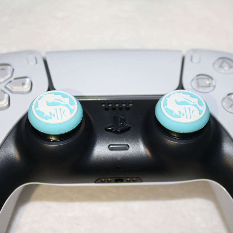 خرید روکش آنالوگ دسته پلی استیشن 5 مدل mortal kombat 001 بسته دو عددی با کیفیت عالی از Zarvan