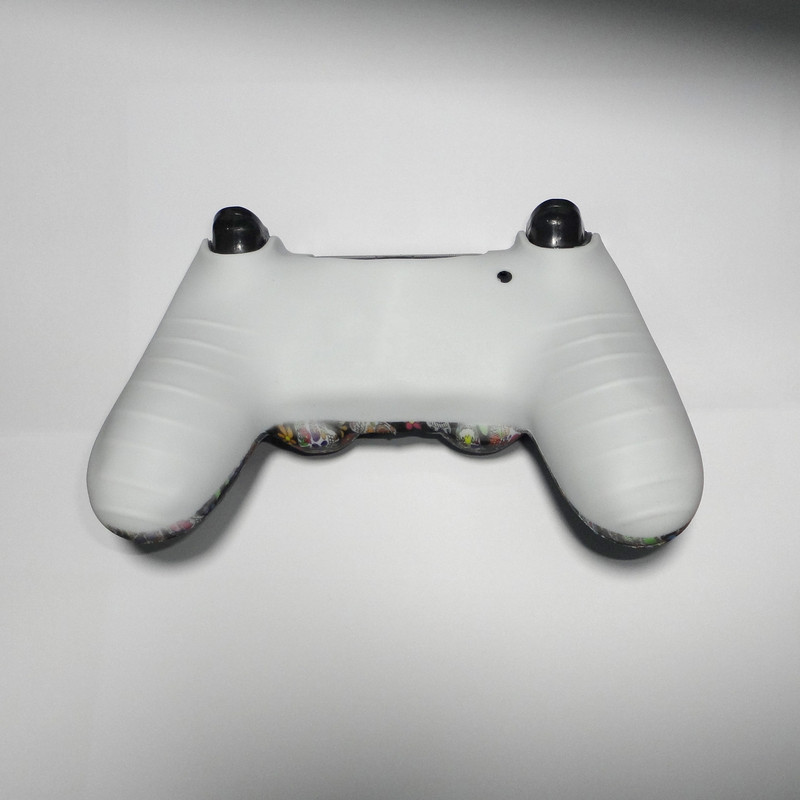 - محافظ دسته پلی استیشن 4 طرح جمجمه رنگی