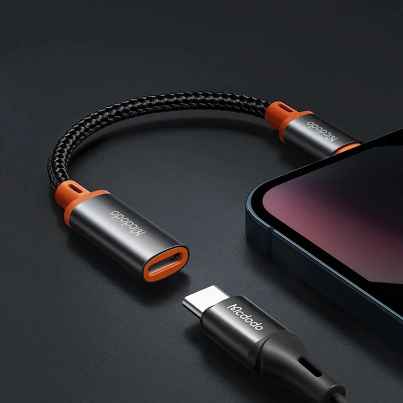 "مبدل usb-C به لایتنینگ مک دودو مدل CA-1440"